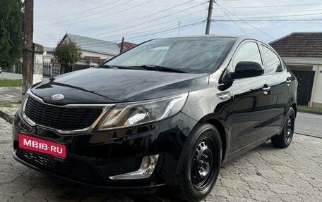 KIA Rio III рестайлинг, 2014 год, 870 000 рублей, 1 фотография