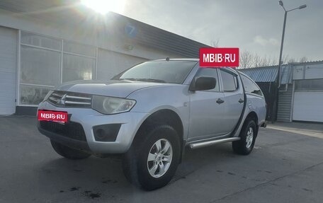 Mitsubishi L200 IV рестайлинг, 2010 год, 1 100 000 рублей, 3 фотография