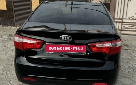 KIA Rio III рестайлинг, 2014 год, 870 000 рублей, 3 фотография