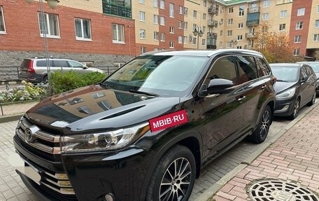 Toyota Highlander III, 2019 год, 5 050 000 рублей, 7 фотография