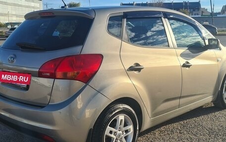 KIA Venga I, 2011 год, 889 000 рублей, 3 фотография