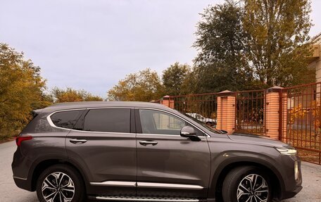 Hyundai Santa Fe IV, 2019 год, 3 700 000 рублей, 4 фотография