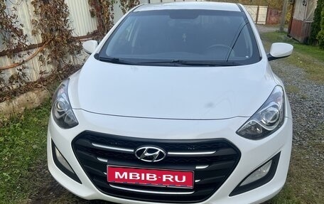 Hyundai i30 II рестайлинг, 2015 год, 1 190 000 рублей, 1 фотография