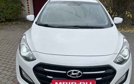 Hyundai i30 II рестайлинг, 2015 год, 1 190 000 рублей, 4 фотография