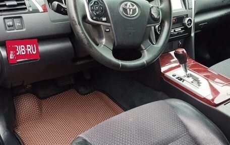 Toyota Camry, 2013 год, 1 600 000 рублей, 6 фотография