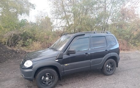 Chevrolet Niva I рестайлинг, 2015 год, 720 000 рублей, 1 фотография