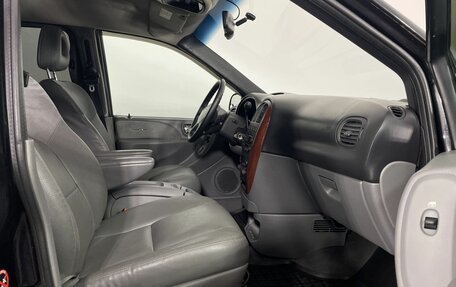 Chrysler Voyager IV, 2007 год, 945 000 рублей, 14 фотография