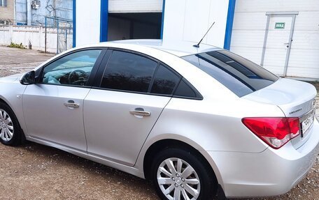 Chevrolet Cruze II, 2012 год, 935 000 рублей, 3 фотография