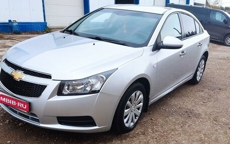 Chevrolet Cruze II, 2012 год, 935 000 рублей, 17 фотография