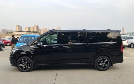 Mercedes-Benz Vito, 2020 год, 3 850 000 рублей, 5 фотография