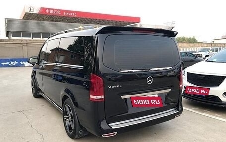 Mercedes-Benz Vito, 2020 год, 3 850 000 рублей, 4 фотография