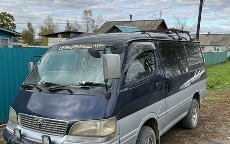 Toyota HiAce H100, 1989 год, 350 000 рублей, 2 фотография