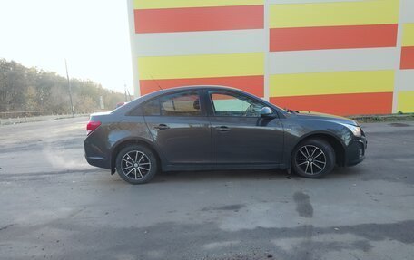 Chevrolet Cruze II, 2013 год, 815 000 рублей, 4 фотография