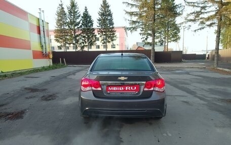 Chevrolet Cruze II, 2013 год, 815 000 рублей, 6 фотография