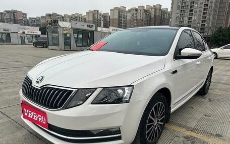 Skoda Octavia, 2020 год, 1 550 000 рублей, 1 фотография