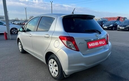 Toyota Vitz, 2013 год, 919 000 рублей, 4 фотография