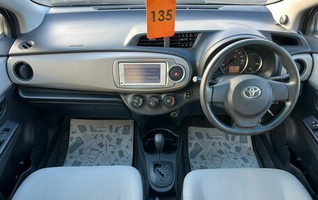 Toyota Vitz, 2013 год, 919 000 рублей, 16 фотография