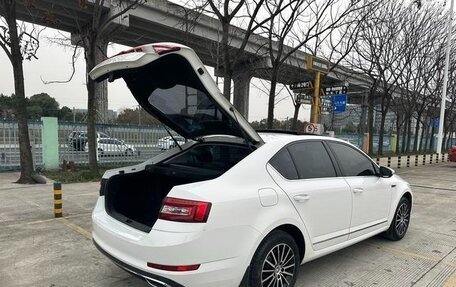 Skoda Octavia, 2020 год, 1 550 000 рублей, 8 фотография