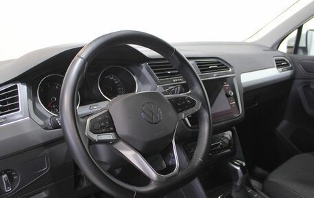 Volkswagen Tiguan II, 2022 год, 3 579 000 рублей, 14 фотография