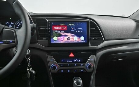 Hyundai Elantra VI рестайлинг, 2017 год, 1 349 000 рублей, 10 фотография