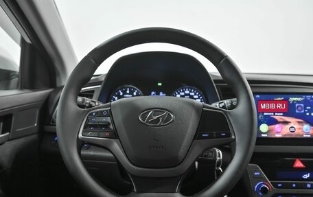 Hyundai Elantra VI рестайлинг, 2017 год, 1 349 000 рублей, 8 фотография