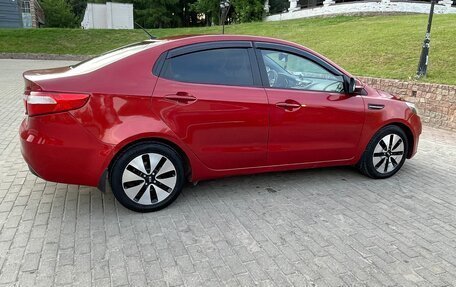 KIA Rio III рестайлинг, 2014 год, 980 000 рублей, 3 фотография