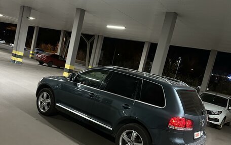 Volkswagen Touareg III, 2008 год, 850 000 рублей, 3 фотография