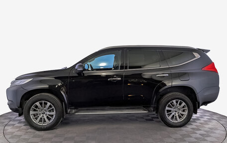 Mitsubishi Pajero Sport III рестайлинг, 2019 год, 3 490 000 рублей, 8 фотография