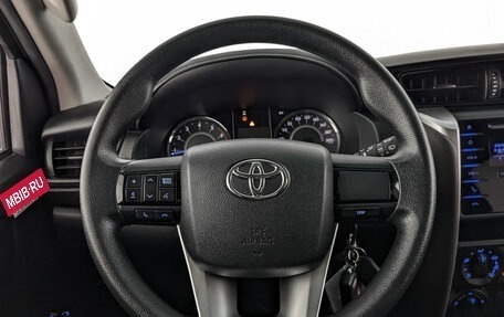 Toyota Fortuner II, 2018 год, 3 450 000 рублей, 21 фотография