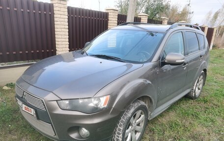 Mitsubishi Outlander III рестайлинг 3, 2011 год, 1 250 000 рублей, 3 фотография