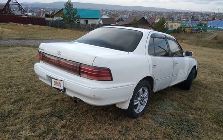 Toyota Camry V30, 1993 год, 260 000 рублей, 3 фотография