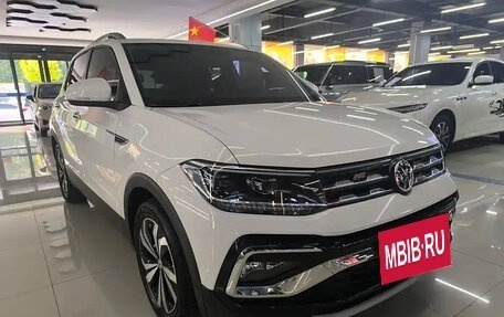 Volkswagen T-Cross I, 2020 год, 1 450 001 рублей, 3 фотография