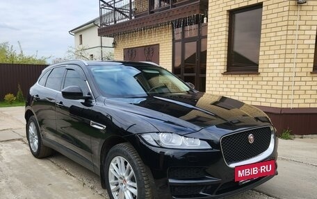 Jaguar F-Pace, 2017 год, 2 950 000 рублей, 11 фотография