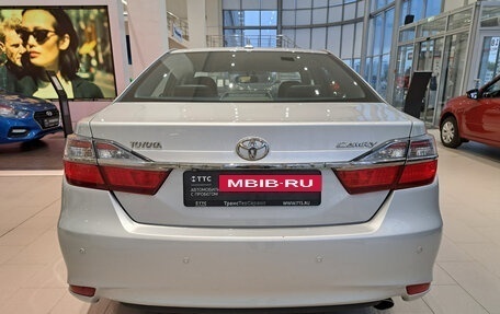 Toyota Camry, 2016 год, 2 462 000 рублей, 6 фотография