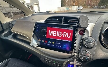 Honda Fit Shuttle I рестайлинг, 2012 год, 1 020 000 рублей, 39 фотография