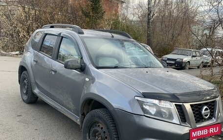 Nissan Terrano III, 2014 год, 950 000 рублей, 2 фотография