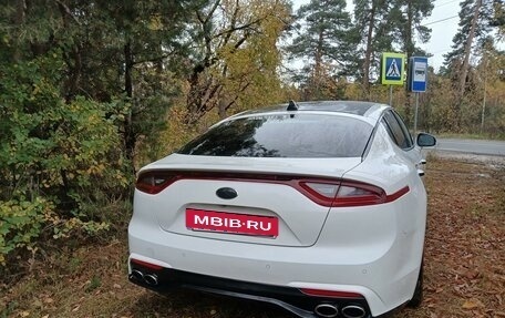 KIA Stinger I, 2019 год, 2 680 000 рублей, 6 фотография