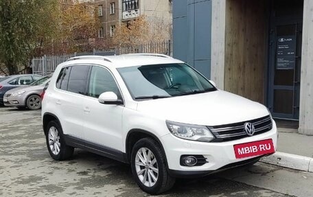 Volkswagen Tiguan I, 2011 год, 1 400 000 рублей, 3 фотография