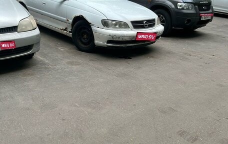 Opel Omega B, 2000 год, 245 000 рублей, 1 фотография