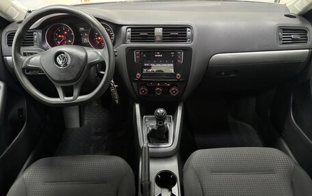 Volkswagen Jetta VI, 2016 год, 1 259 000 рублей, 13 фотография