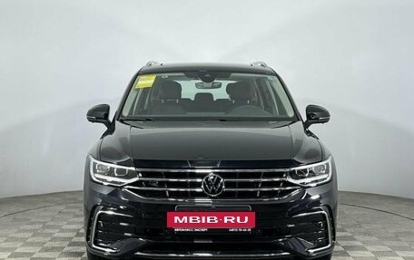 Volkswagen Tiguan II, 2023 год, 5 497 000 рублей, 2 фотография