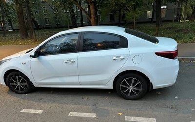 KIA Rio IV, 2018 год, 1 550 000 рублей, 1 фотография