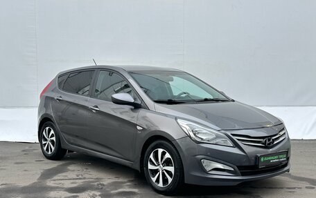 Hyundai Solaris II рестайлинг, 2014 год, 990 000 рублей, 3 фотография