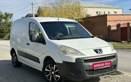 Peugeot Partner II рестайлинг 2, 2011 год, 785 000 рублей, 7 фотография