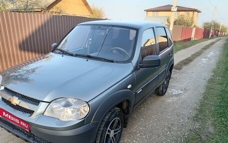 Chevrolet Niva I рестайлинг, 2013 год, 480 000 рублей, 1 фотография