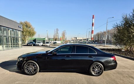 Mercedes-Benz E-Класс, 2018 год, 2 930 000 рублей, 4 фотография