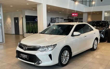 Toyota Camry, 2015 год, 2 315 000 рублей, 1 фотография