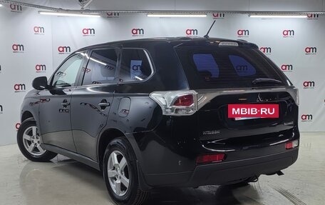 Mitsubishi Outlander III рестайлинг 3, 2013 год, 1 499 000 рублей, 6 фотография