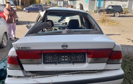 Nissan Sunny B15, 1999 год, 100 000 рублей, 4 фотография