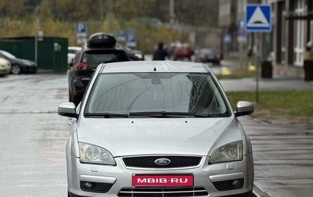 Ford Focus II рестайлинг, 2006 год, 525 000 рублей, 1 фотография